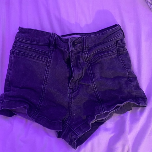 denim shorts - Picture 1 of 3